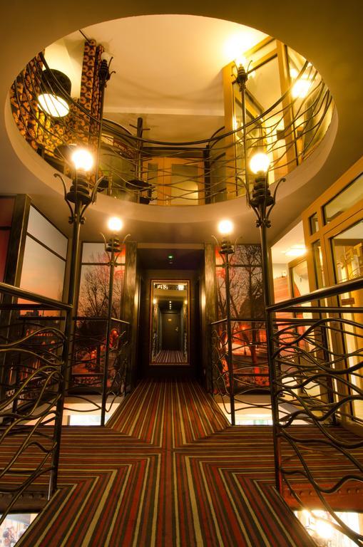Hotel Atrium Nowy Tomyśl Extérieur photo